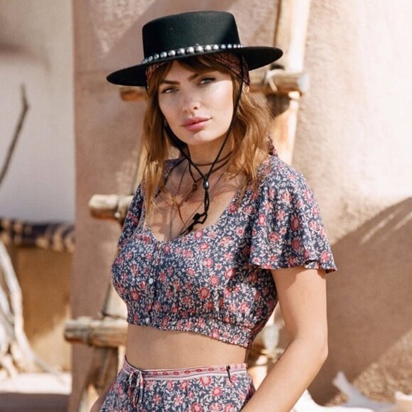 Spell Tops - Spell & the Gypsy Collective Jasmine Floral Crop Top
